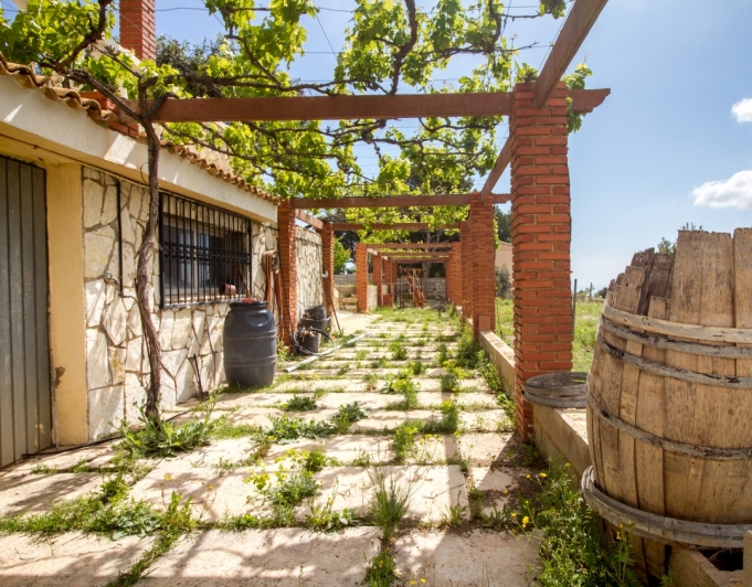 GRAN VILLA EN VENTA EN LA NUCIA