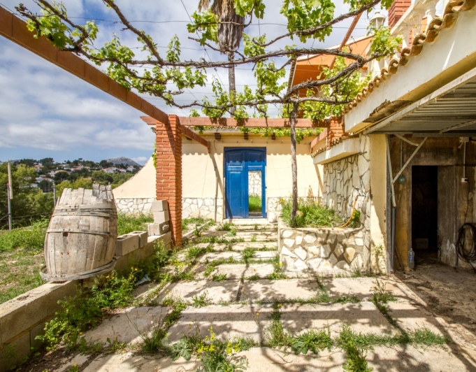 GRAN VILLA EN VENTA EN LA NUCIA