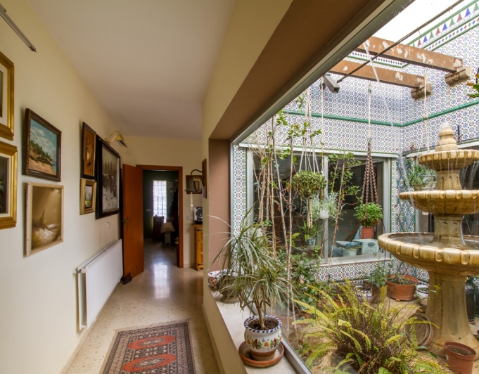GRAN VILLA EN VENTA EN LA NUCIA