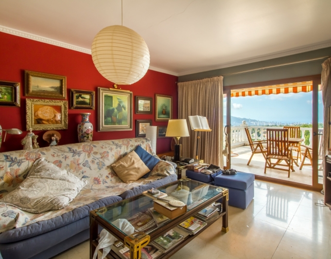 GRAN VILLA EN VENTA EN LA NUCIA