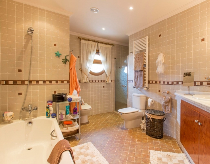 LUXE VILLA TE KOOP IN ALFAZ DEL PI