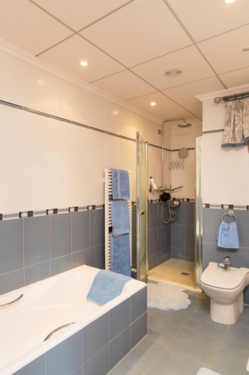 LUXE VILLA TE KOOP IN ALFAZ DEL PI