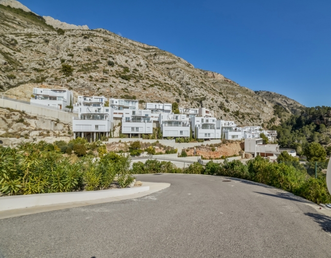 SK22013 - MODERNE, GUT GELEGENE VILLA ZUM VERKAUF IN ALTEA