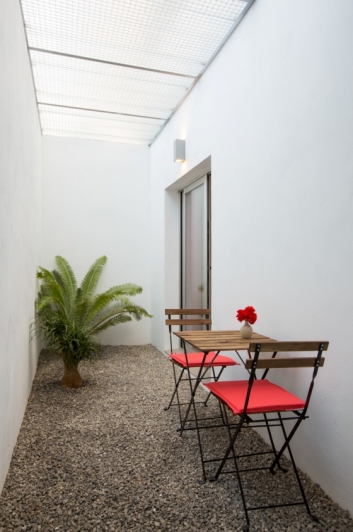 LARGE SEMI-DETACHED VILLA FOR SALE IN ALBIR