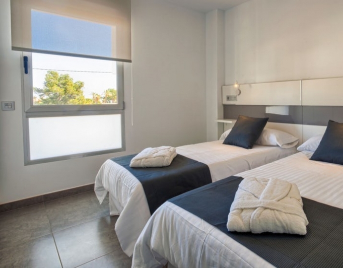LARGE SEMI-DETACHED VILLA FOR SALE IN ALBIR
