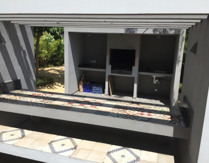 LARGE SEMI-DETACHED VILLA FOR SALE IN ALBIR