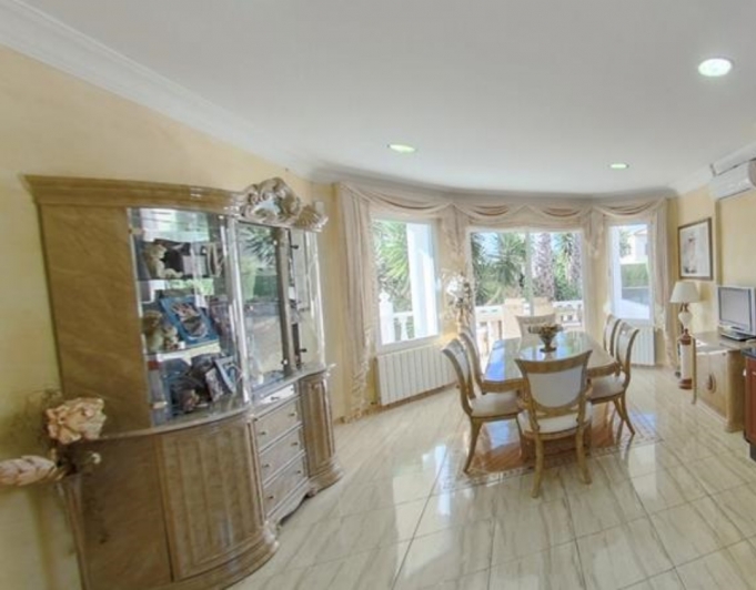 Gran chalet independiente de lujo en venta en Alfaz del Pi