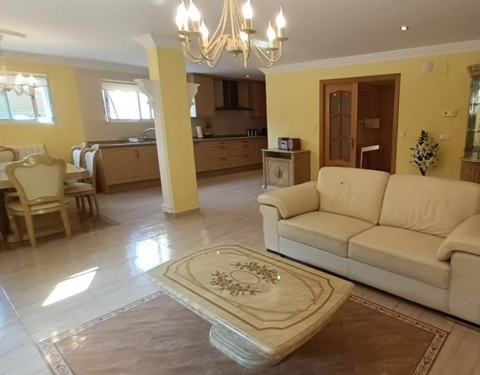Gran chalet independiente de lujo en venta en Alfaz del Pi
