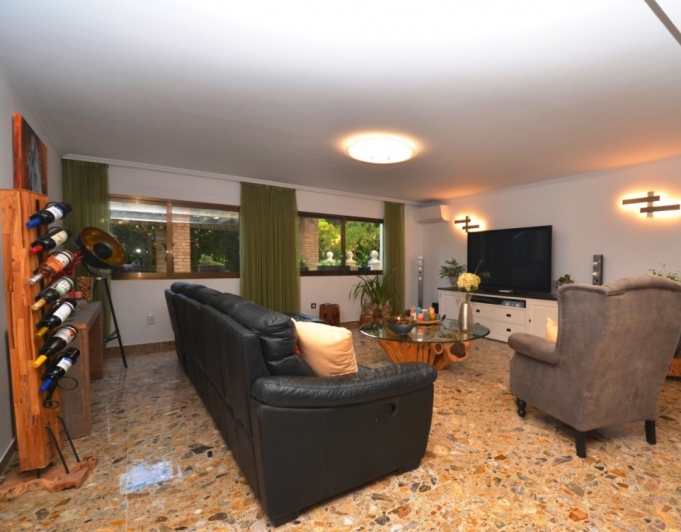 Hermosa Villa Rustica  en venta en Alfaz del pi