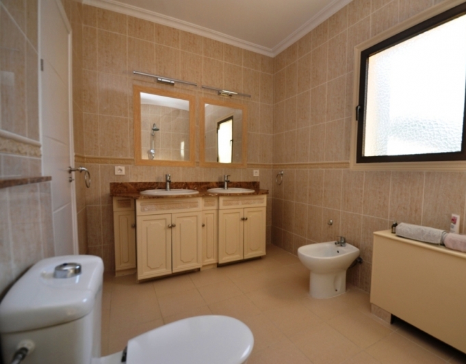 Hermosa Villa Rustica  en venta en Alfaz del pi