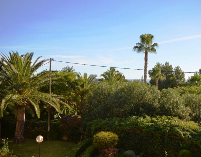 Hermosa Villa Rustica  en venta en Alfaz del pi