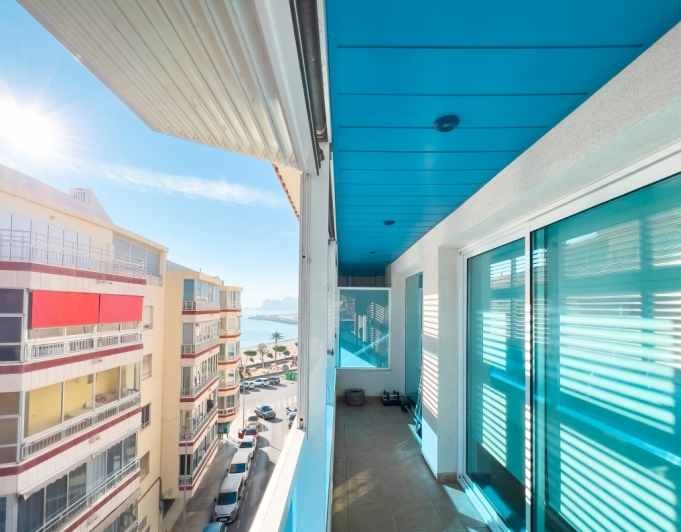 AMPLIO APARTAMENTO EN VENTA EN ALTEA PLAYA