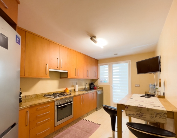 AMPLIO APARTAMENTO EN VENTA EN ALTEA PLAYA