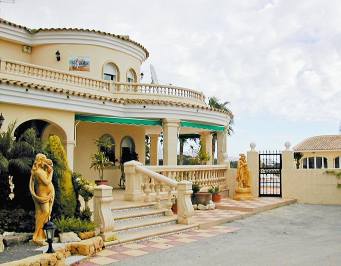 Spacieuse villa à vendre à Alfaz del pi