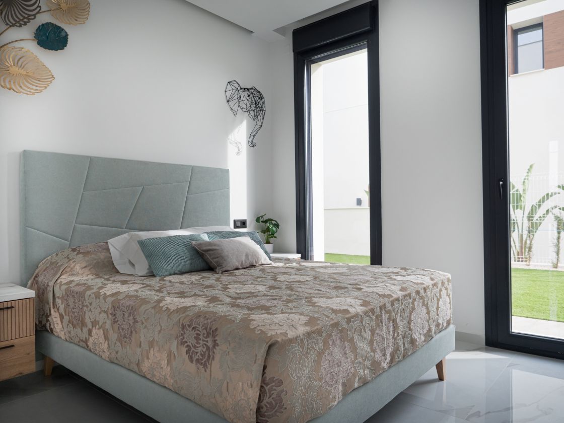 NUEVO RESIDENCIAL DE VILLAS MODERNAS EN VENTA EN FINESTRAT
