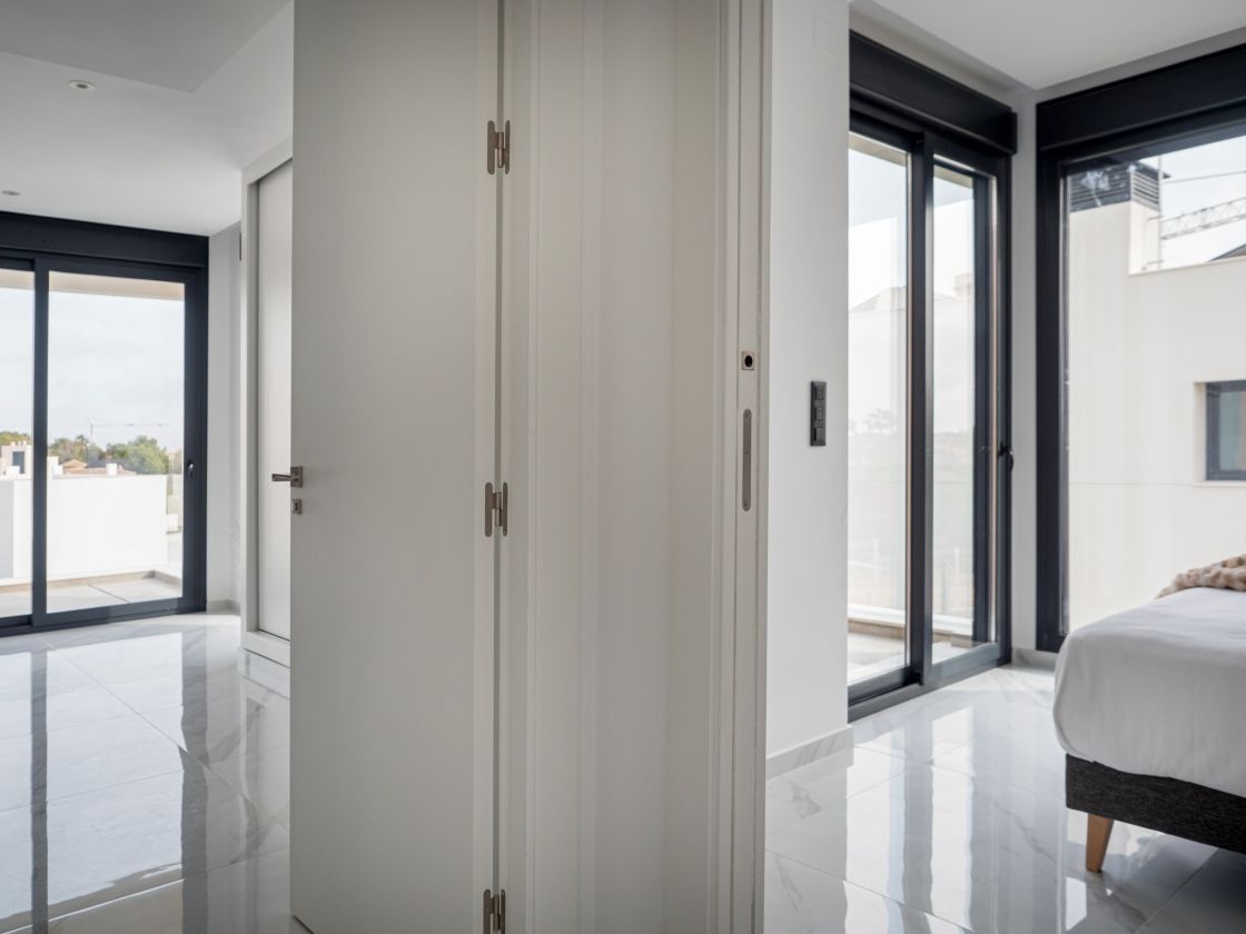 NUEVO RESIDENCIAL DE VILLAS MODERNAS EN VENTA EN FINESTRAT