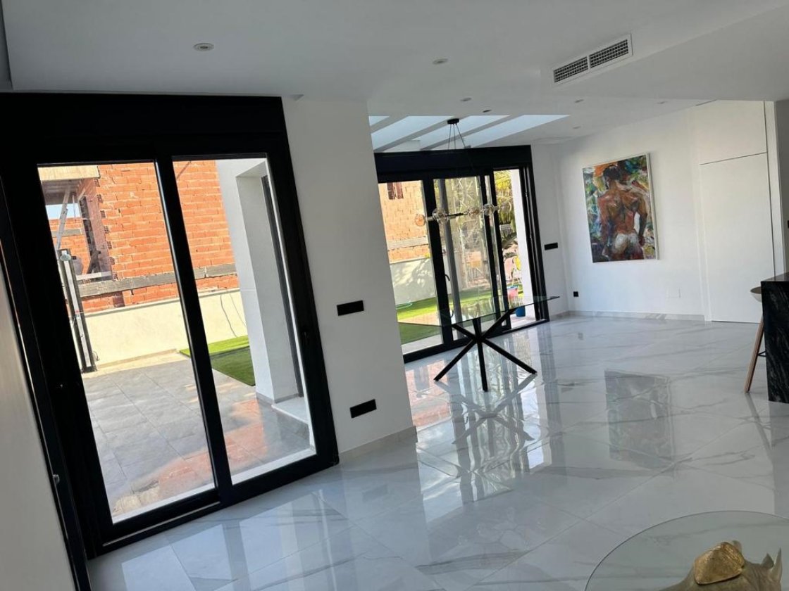 VILLAS MODERNAS EN VENTA EN  FINESTRAT (sierra cortina)