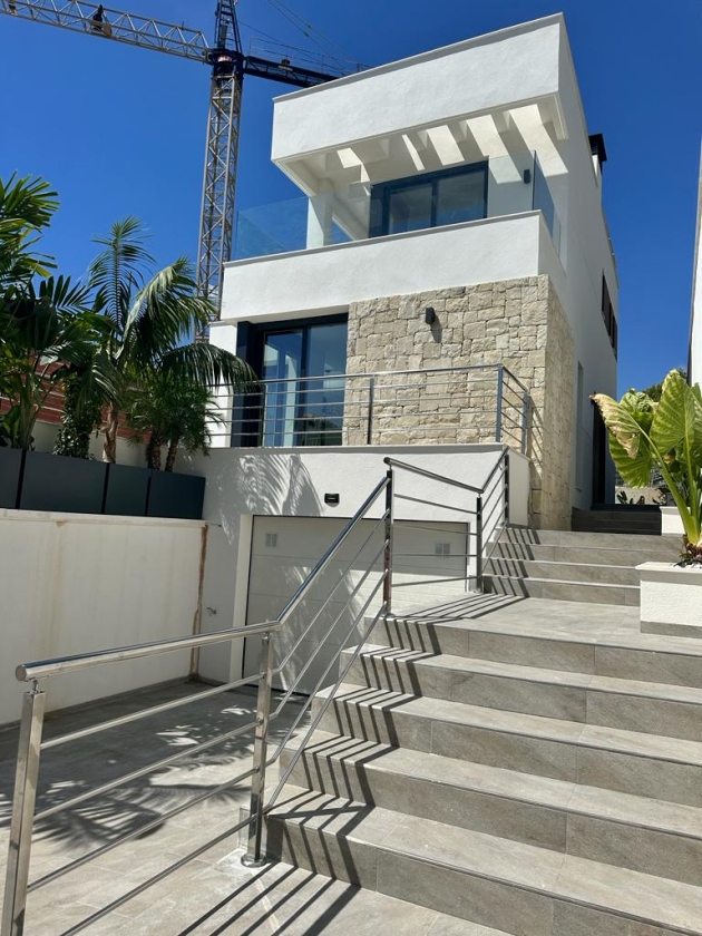 VILLAS MODERNAS EN VENTA EN  FINESTRAT (sierra cortina)