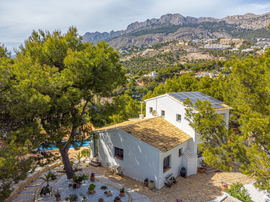 MARAVILLOSA VILLA EN VENTA EN ALTEA