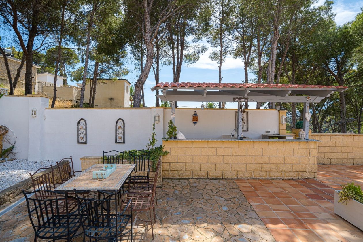MARAVILLOSA VILLA EN VENTA EN ALTEA