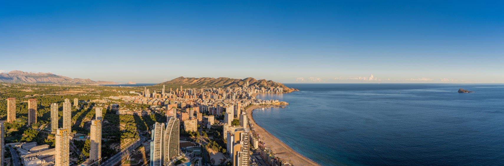 APARTAMENTOS DE LUJO  EN VENTA EN BENIDORM