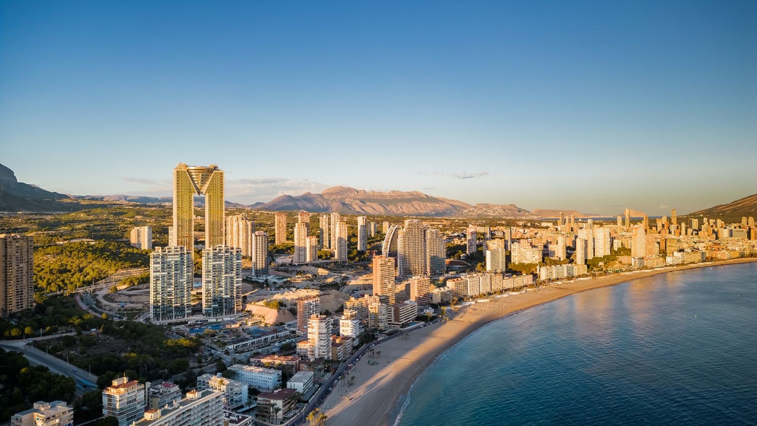 APARTAMENTOS DE LUJO  EN VENTA EN BENIDORM