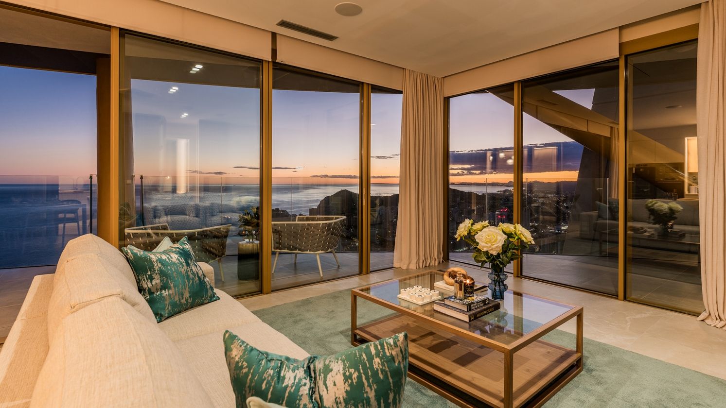 APARTAMENTOS DE LUJO  EN VENTA EN BENIDORM