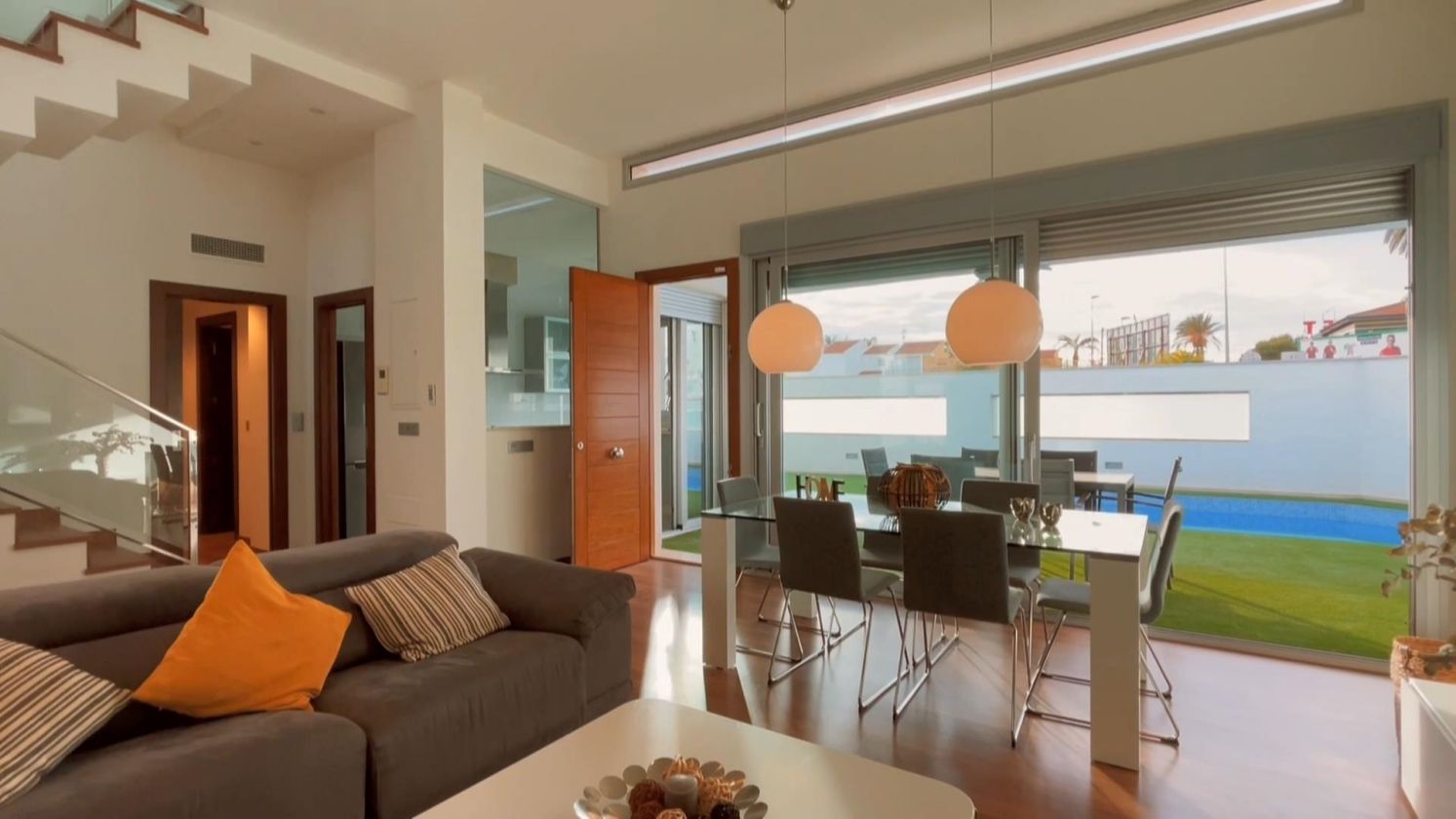 GRAN VILLA EN VENTA EN ALICANTE