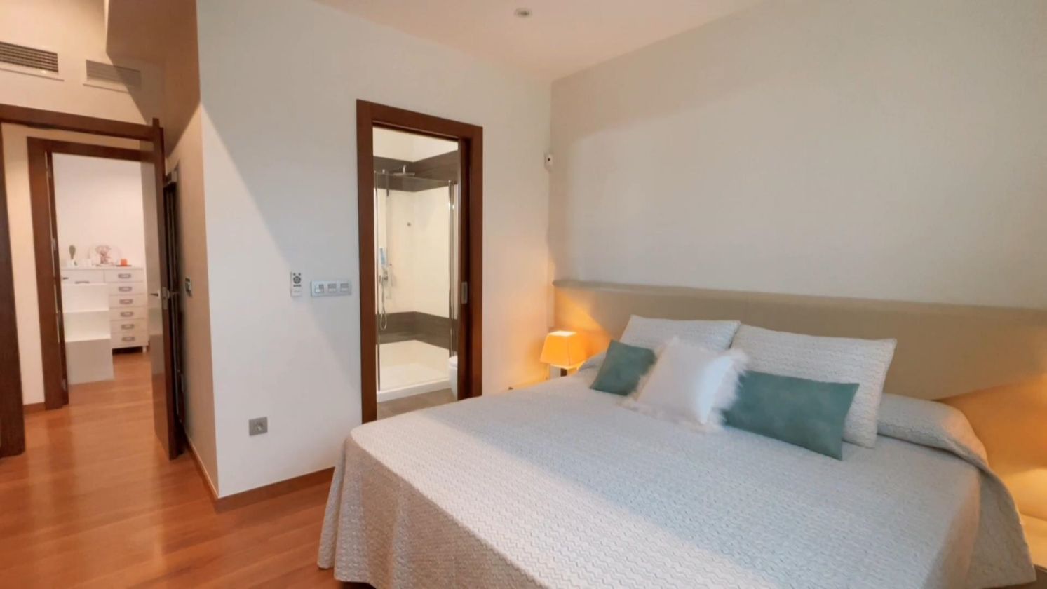 GRAN VILLA EN VENTA EN ALICANTE