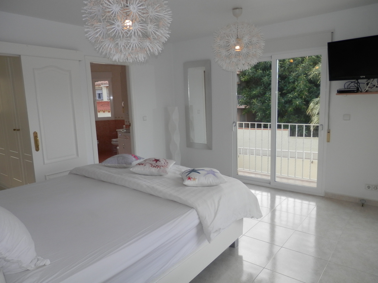 VILLA EN VENTA EN EL ALBIR