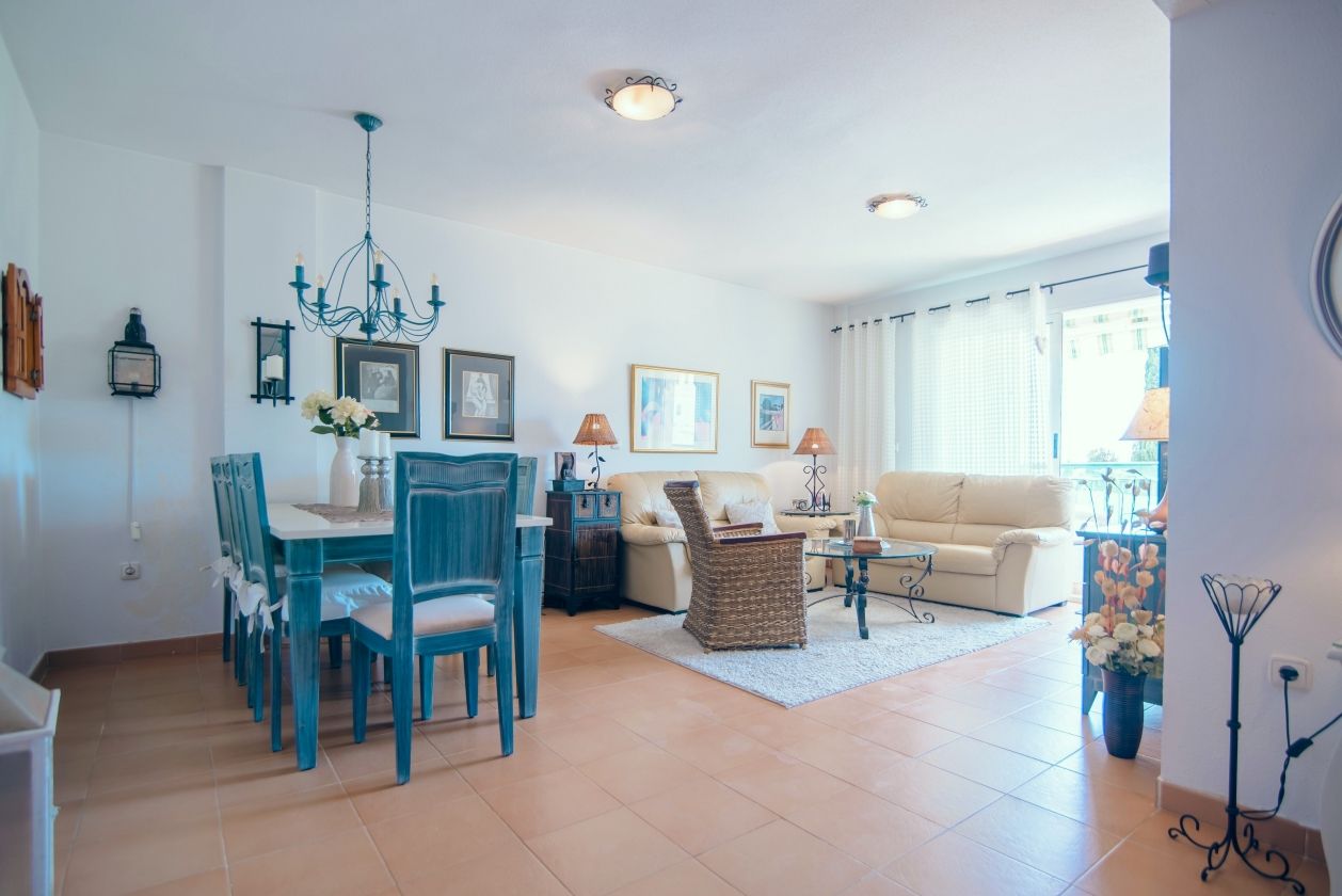 APARTAMENTO DE 3 DORMITORIOS EN VENTA EN  ALFAZ DEL PI