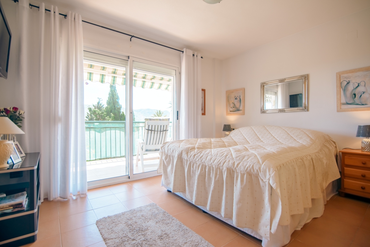 APARTAMENTO DE 3 DORMITORIOS EN VENTA EN  ALFAZ DEL PI