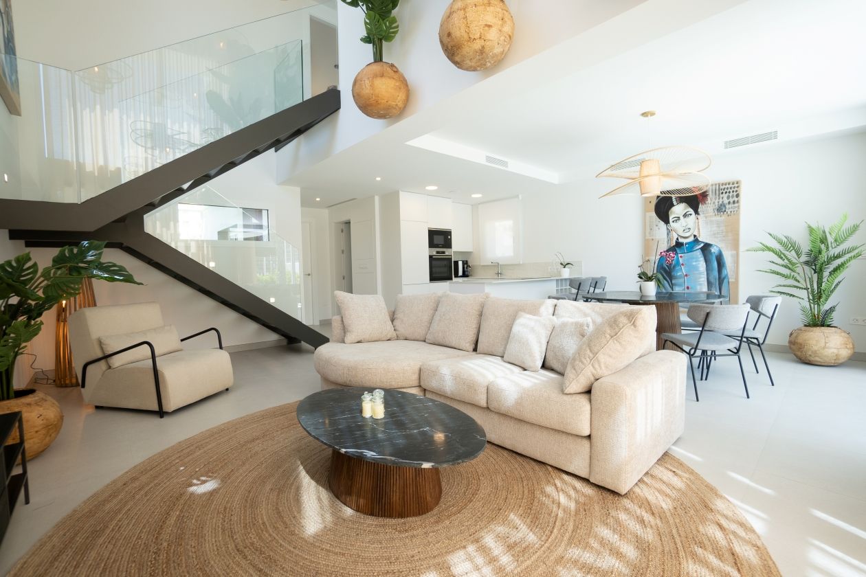 VILLAS  MODERNAS independientes en venta  en Finestrat-Benidorm.