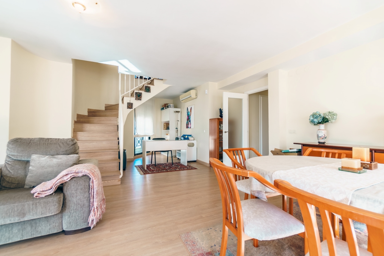 APARTAMENTO DUPLEX EN VENTA EN ALTEA