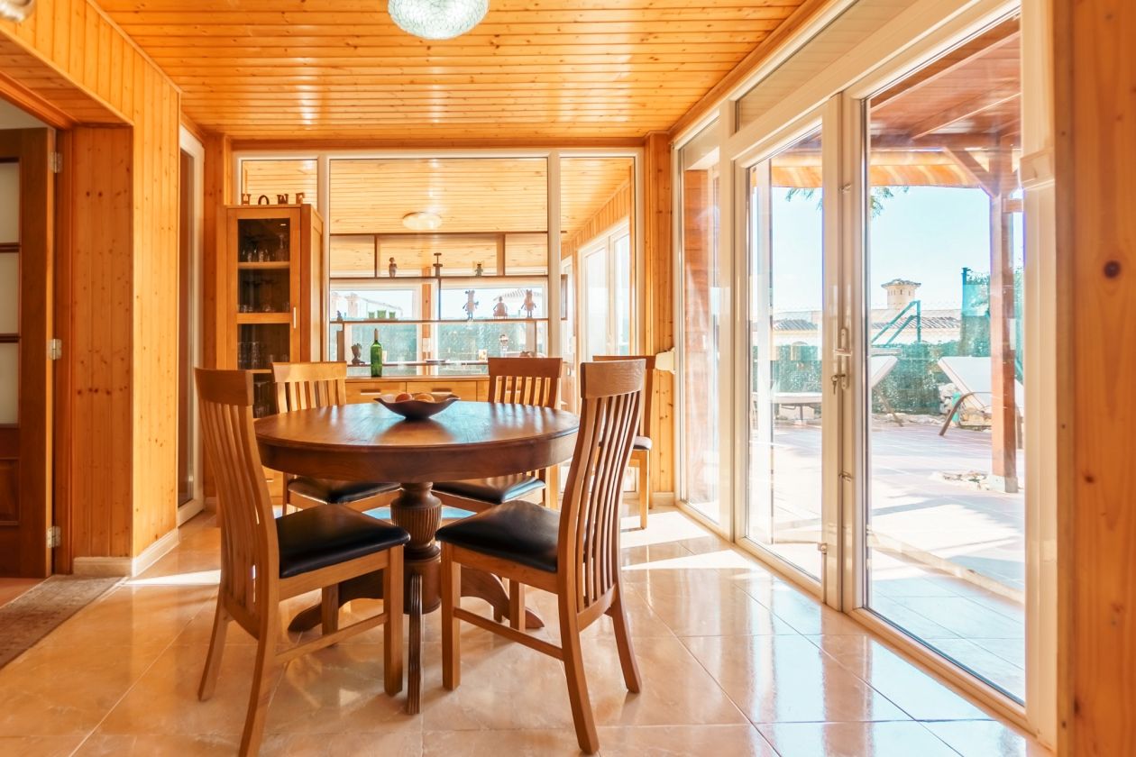 MARAVILLOSA VILLA ADOSADA EN VENTA EN POLOP