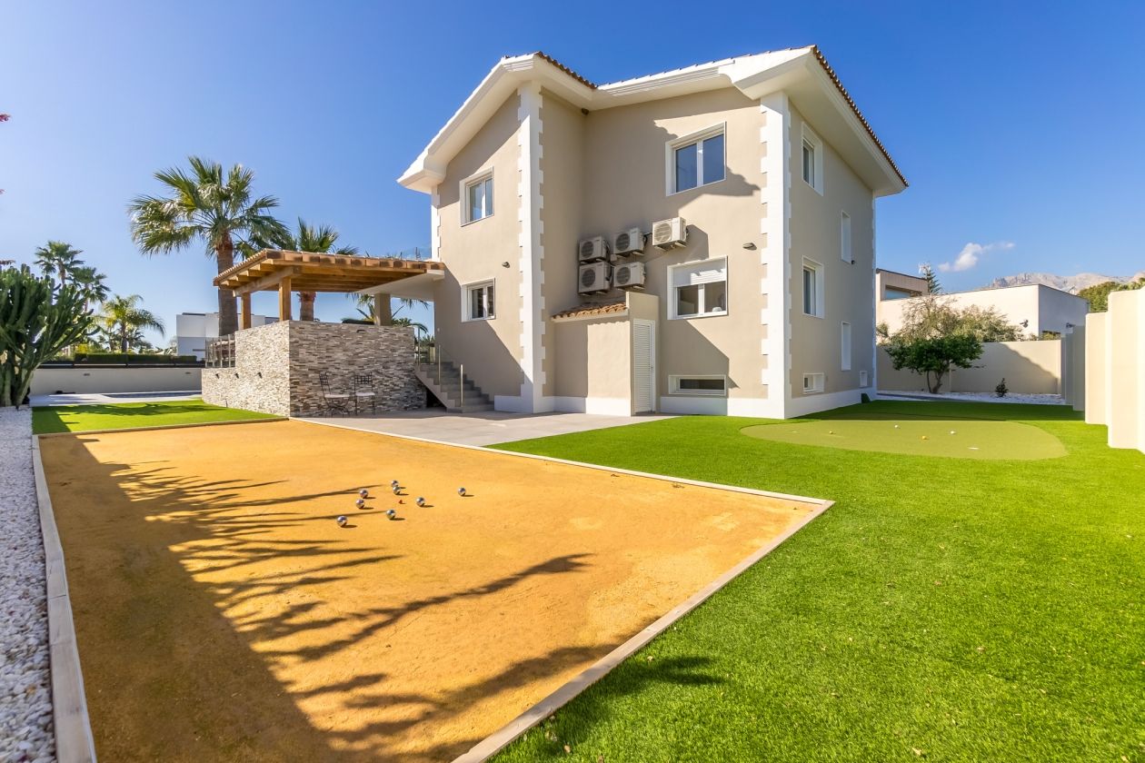 Fantástica villa en venta en Alfaz del Pi