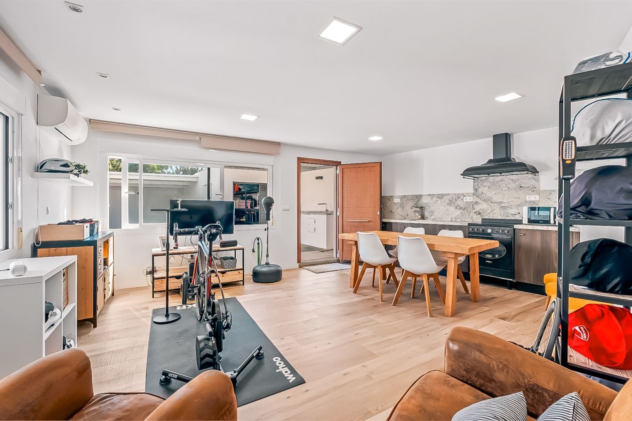 VILLA EN VENTA EN ALFAZ DEL P I