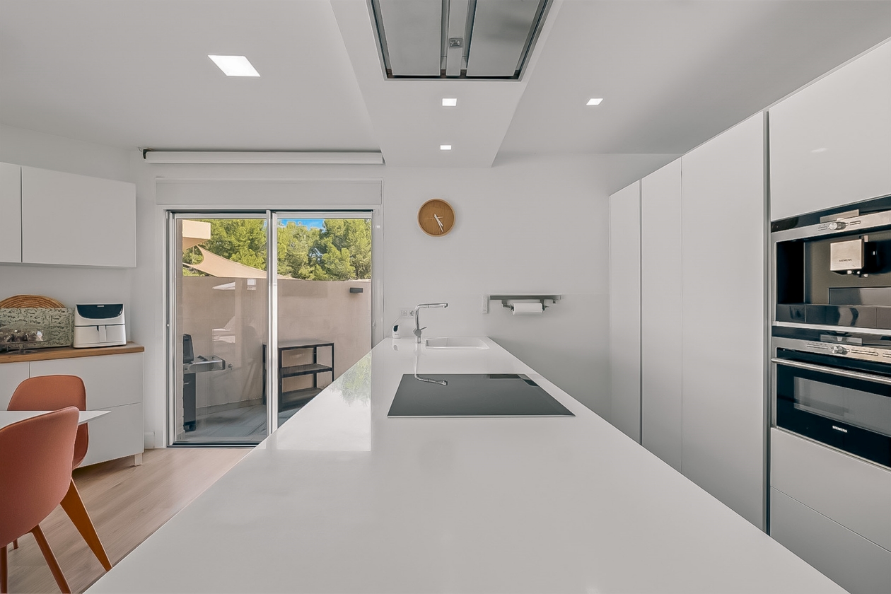 VILLA EN VENTA EN ALFAZ DEL P I