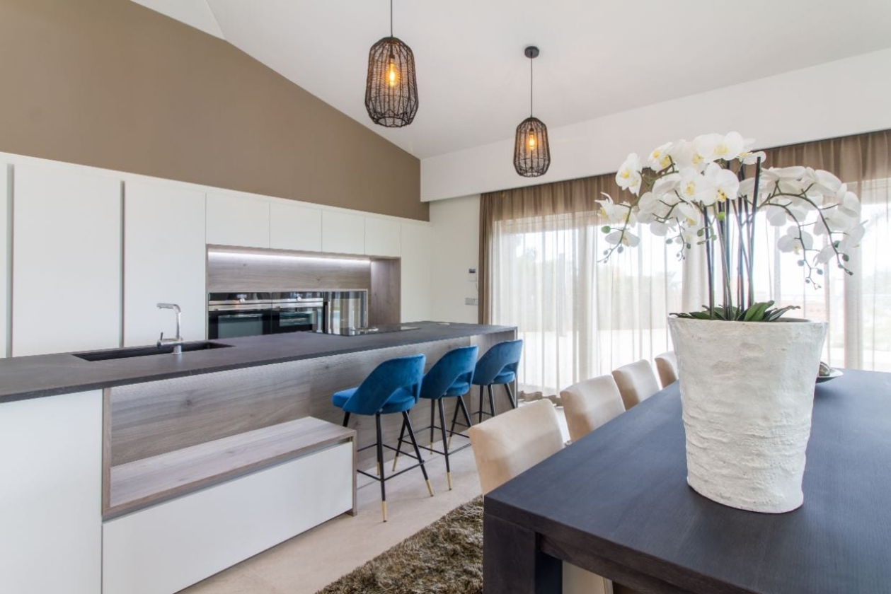 VILLA MODERNA EN VENTA EN ALTEA