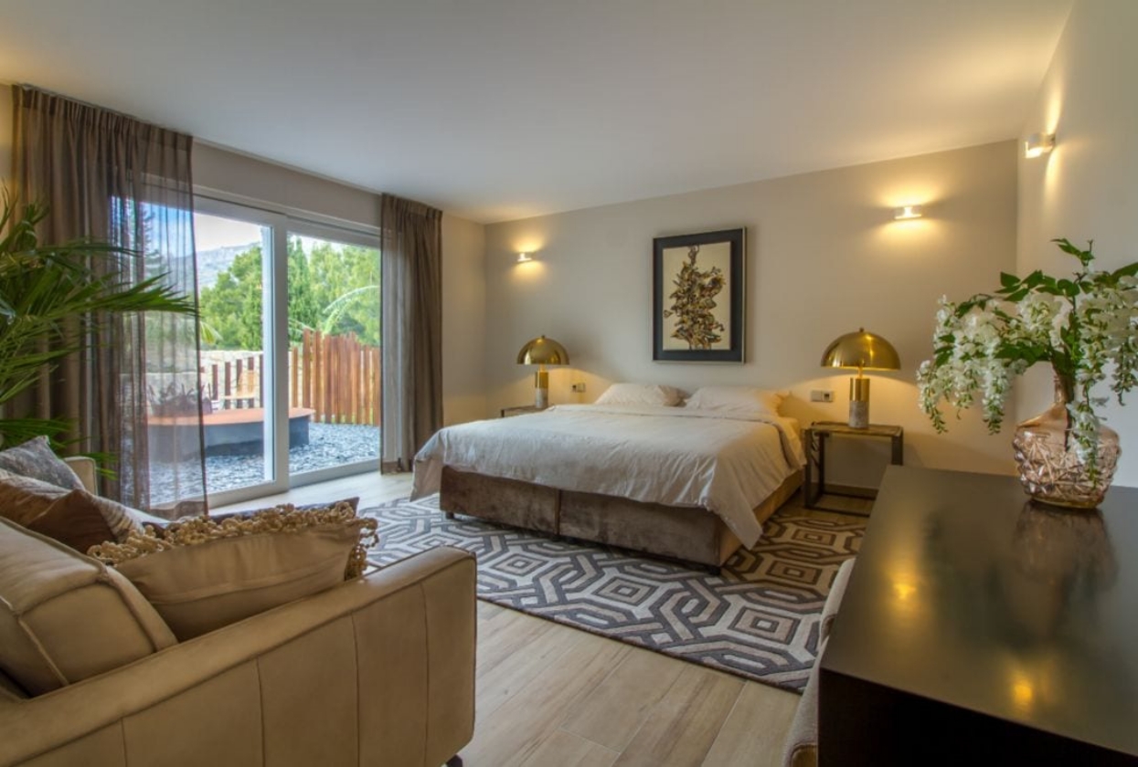 VILLA MODERNA EN VENTA EN ALTEA