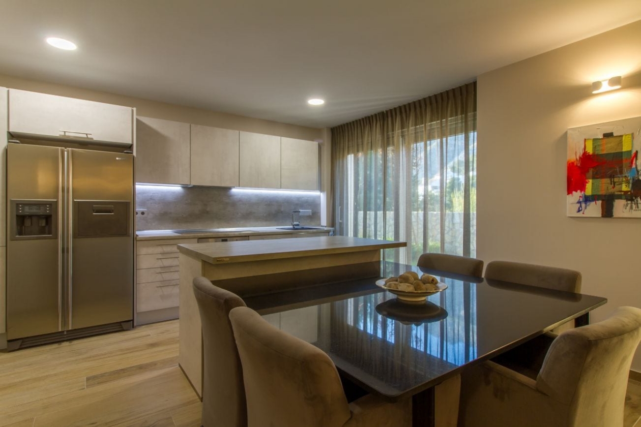VILLA MODERNA EN VENTA EN ALTEA