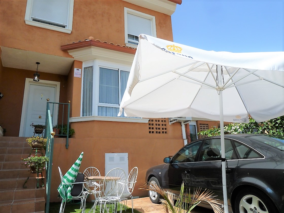 PRECIOSO ADOSADO EN VENTA EN ALFAZ DEL PI