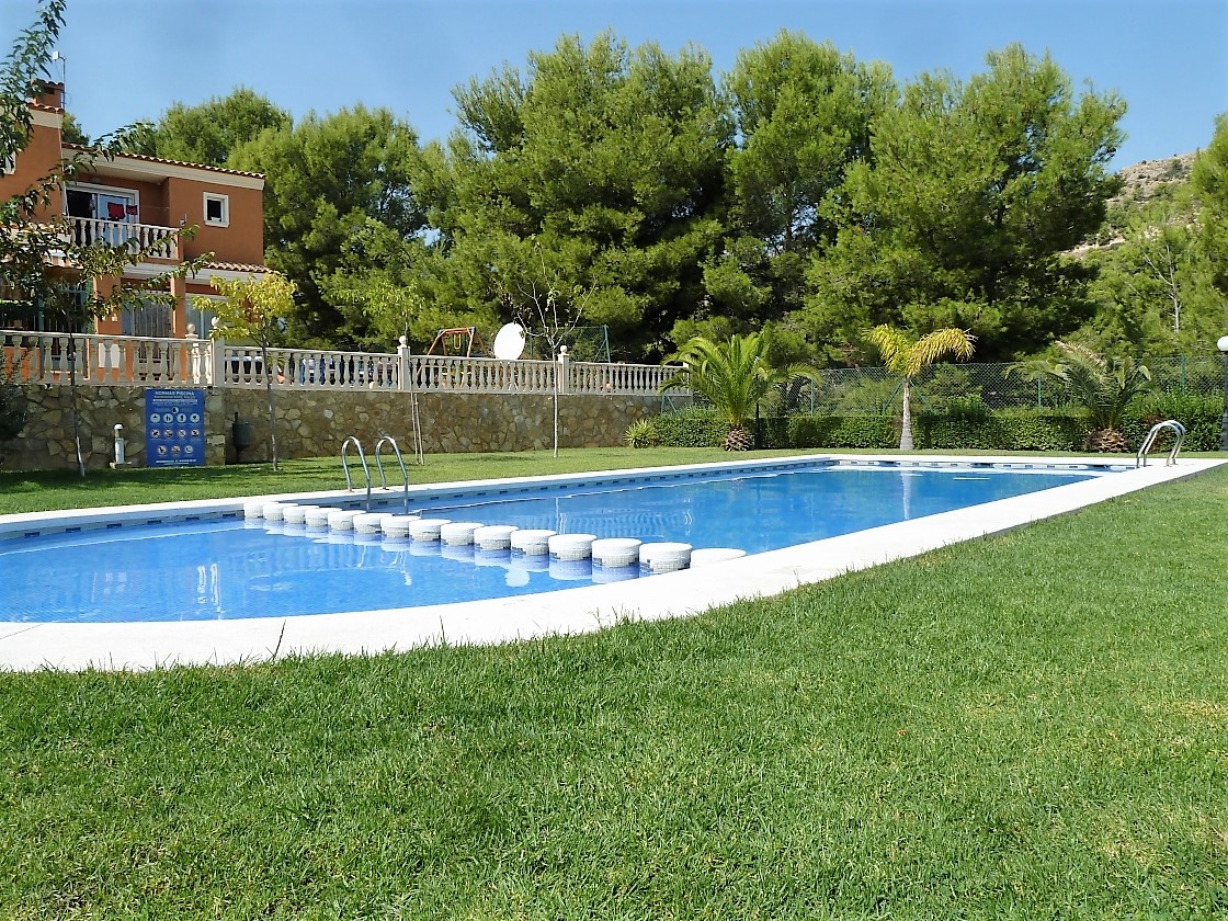 PRECIOSO ADOSADO EN VENTA EN ALFAZ DEL PI