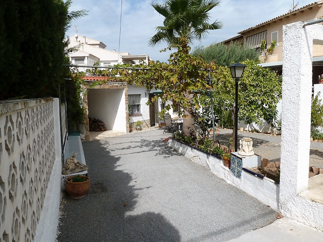 Villa en venta  el centro de Albir