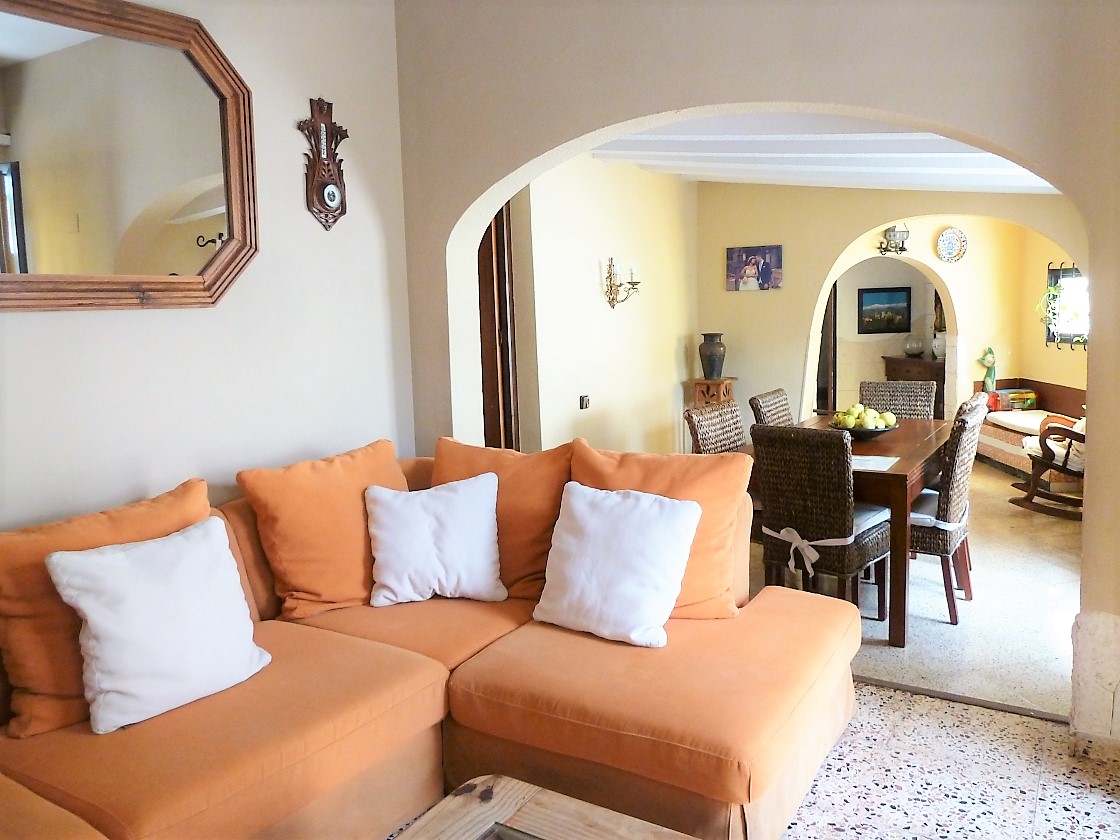 Villa en venta  el centro de Albir