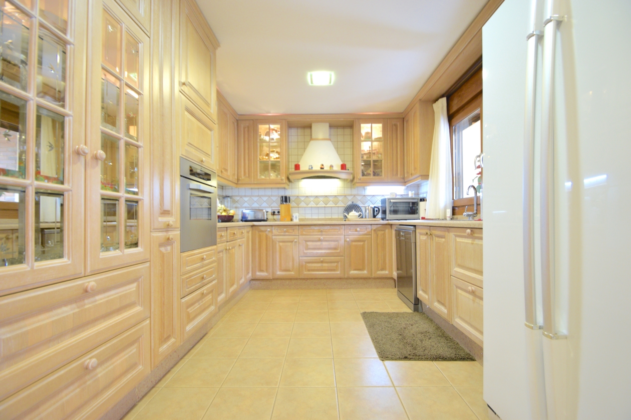 VILLA EN VENTA EN BENIDORM