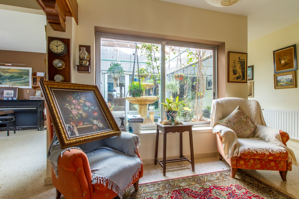 GRAN VILLA EN VENTA EN LA NUCIA
