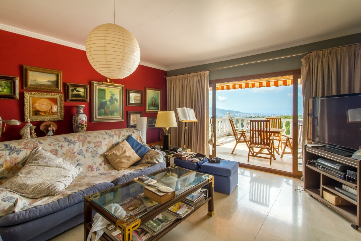 GRAN VILLA EN VENTA EN LA NUCIA