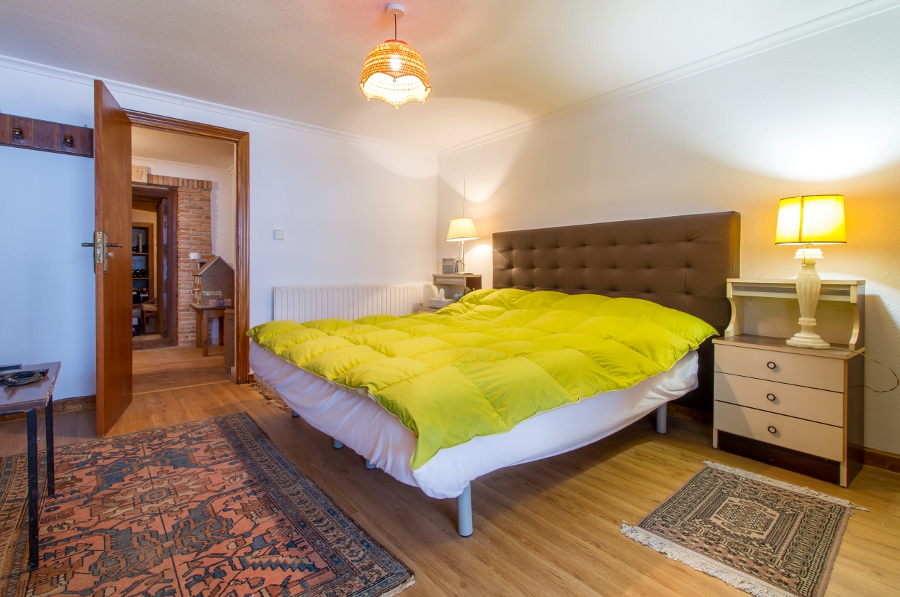 GRAN VILLA EN VENTA EN LA NUCIA