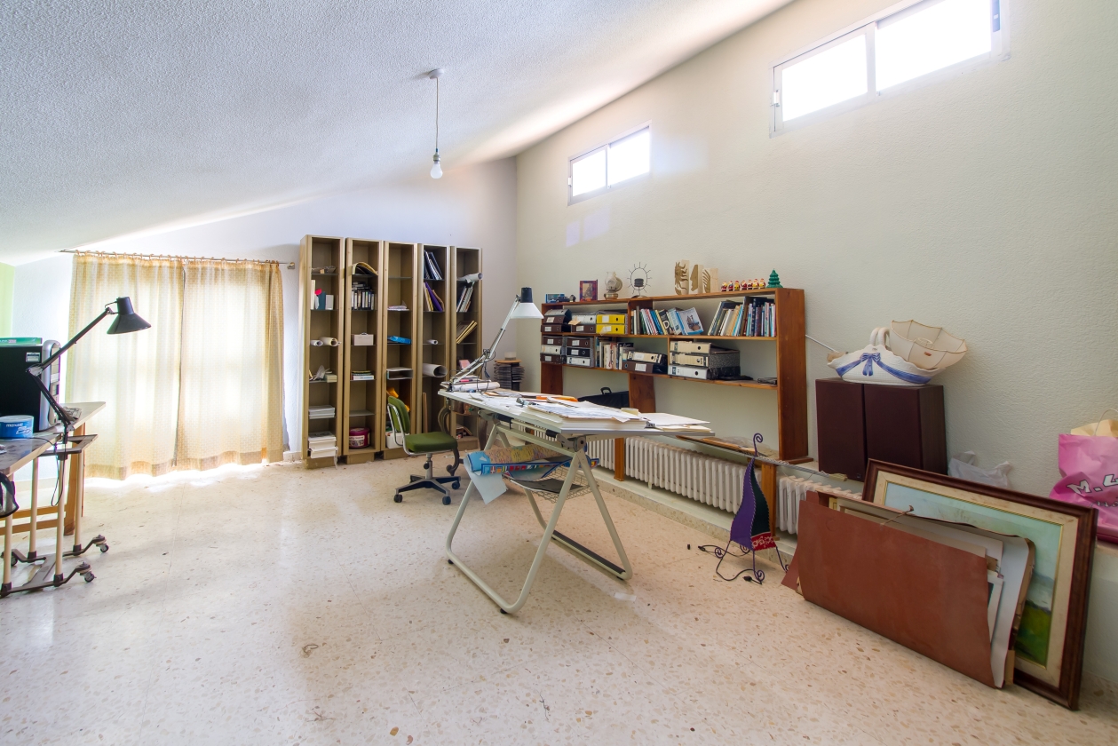 GRAN VILLA EN VENTA EN LA NUCIA